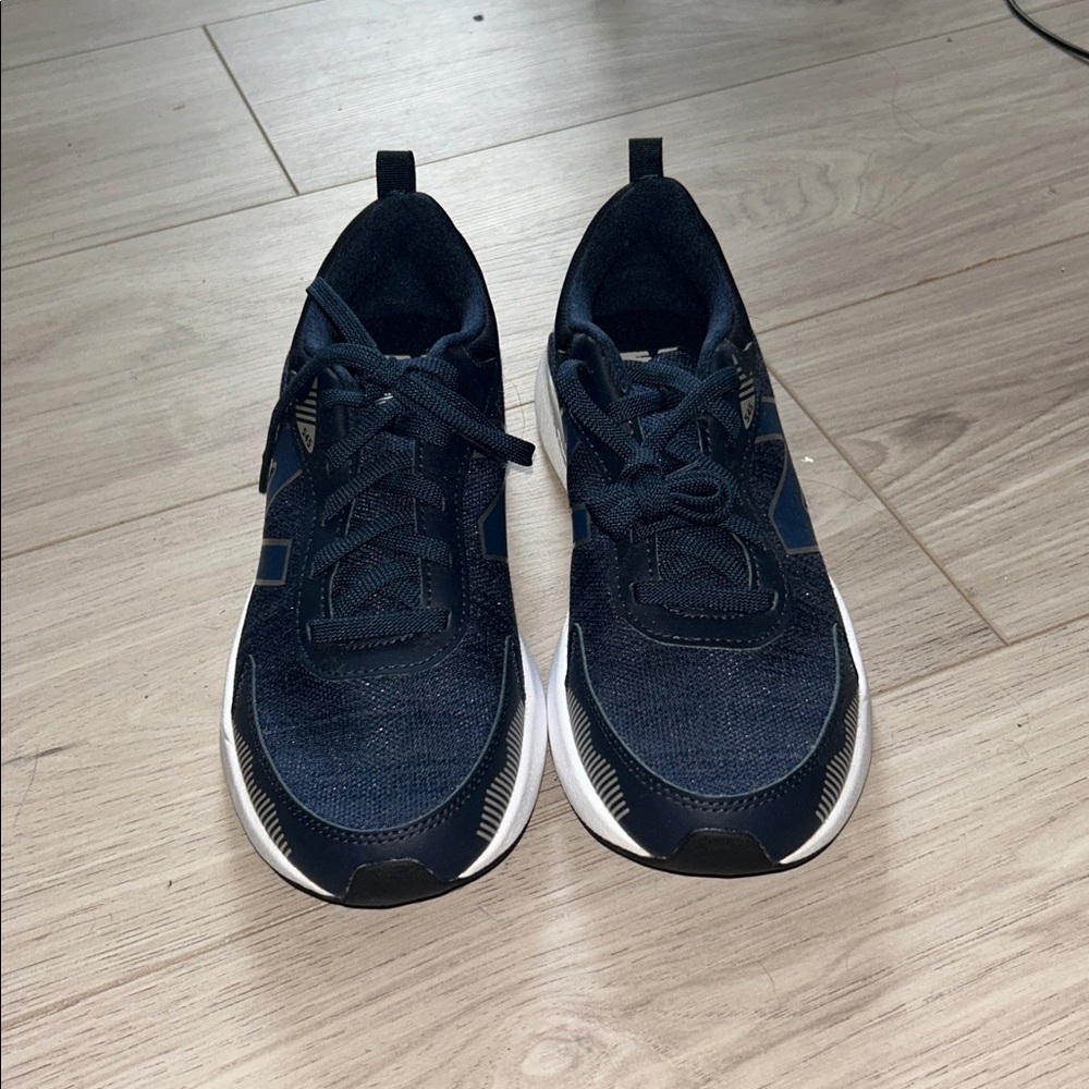 New Balance Dark Blue Athletic Shoes - Picture 2 of 5
